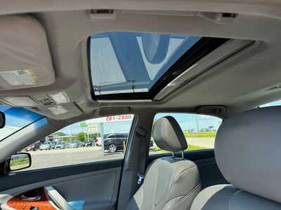 2011 Toyota Camry, $11490. Photo 6