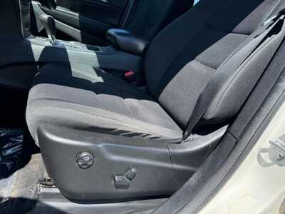 2012 Jeep Grand Cherokee, $7790. Photo 5