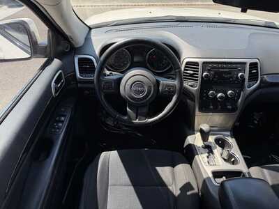 2012 Jeep Grand Cherokee, $7790. Photo 8