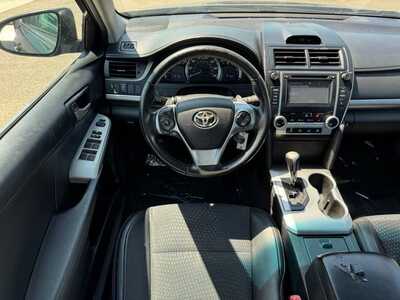 2014 Toyota Camry, $11790. Photo 9