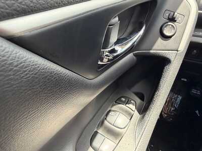 2017 Nissan Altima, $7349. Photo 10