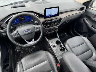 2020 Ford Escape, $13940. Photo 11