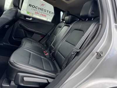 2020 Ford Escape, $13940. Photo 8