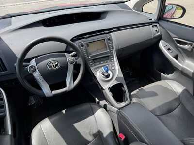 2010 Toyota Prius, $5590. Photo 10