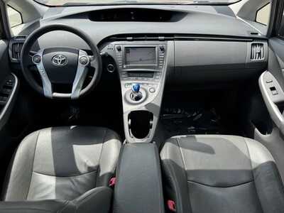 2010 Toyota Prius, $5590. Photo 11