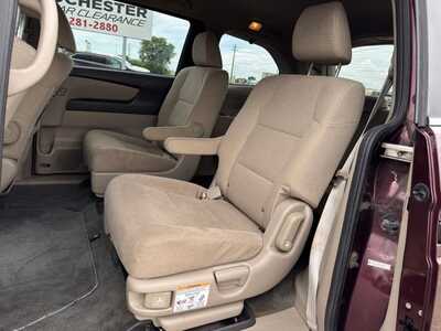 2012 Honda Odyssey, $9590. Photo 6