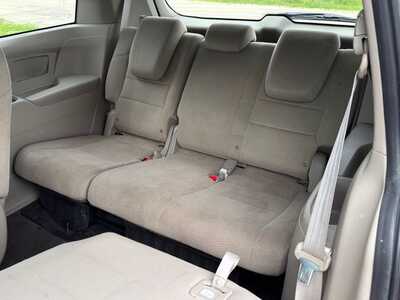 2012 Honda Odyssey, $9590. Photo 8