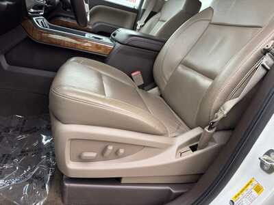 2015 GMC 1500 Crew Cab, $24990. Photo 6