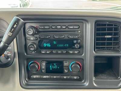 2005 GMC 2500 Crew Cab, $22190. Photo 3