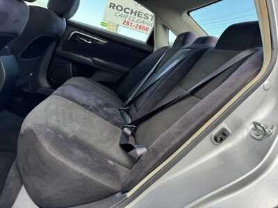 2013 Nissan Altima, $7490. Photo 6