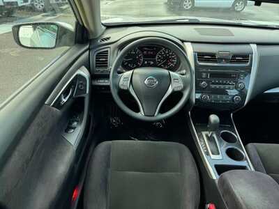 2013 Nissan Altima, $7490. Photo 8