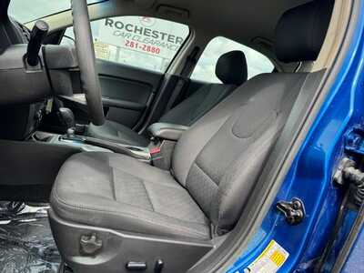 2012 Ford Fusion, $8990. Photo 4