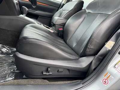 2013 Subaru Outback, $10490. Photo 6