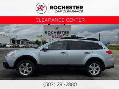 2013 Subaru Outback, $10490. Photo 1