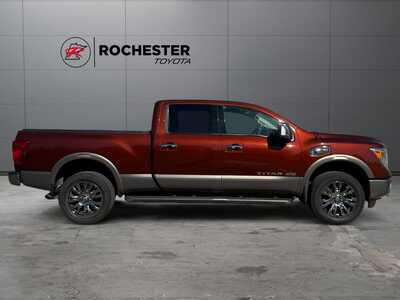 2016 Nissan Titan, $15990. Photo 6