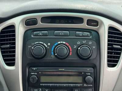 2007 Toyota Highlander, $6990. Photo 3