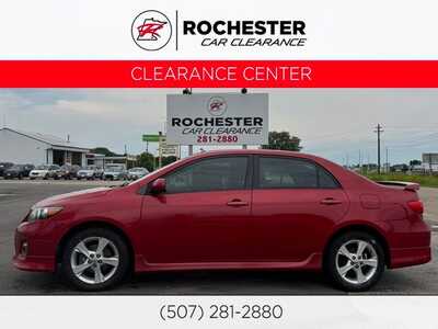 2013 Toyota Corolla, $9990. Photo 1