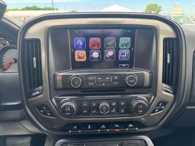 2017 Chevrolet 1500 Crew Cab, $19499. Photo 3