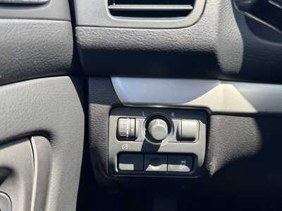 2009 Subaru Legacy, $4990. Photo 9