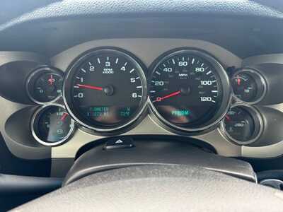 2013 Chevrolet 1500 Crew Cab, $15999. Photo 6