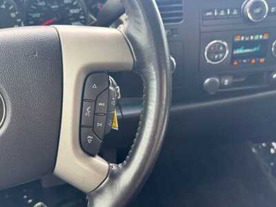 2013 Chevrolet 1500 Crew Cab, $15999. Photo 9