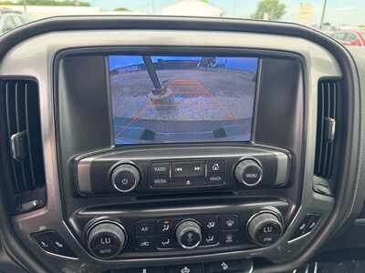 2015 Chevrolet 1500 Crew Cab, $20990. Photo 4