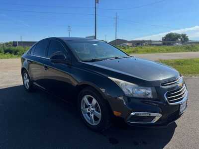 2015 Chevrolet Cruze, $7591. Photo 11