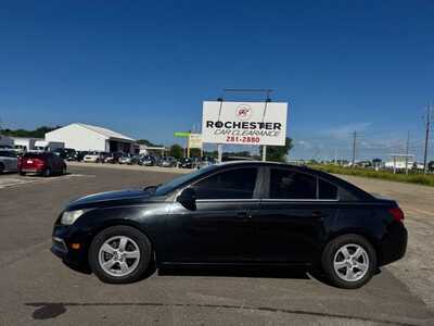 2015 Chevrolet Cruze, $7591. Photo 9