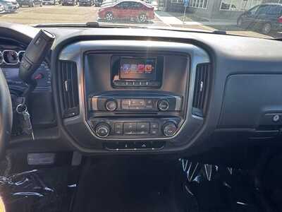 2014 Chevrolet 1500 Crew Cab, $11990. Photo 2