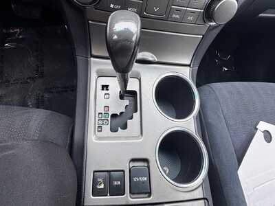 2008 Toyota Highlander, $7590. Photo 7