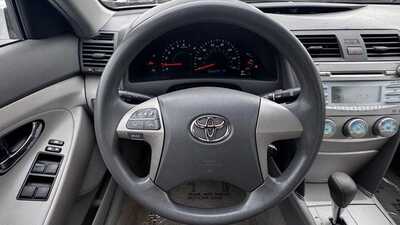 2009 Toyota Camry, $7990. Photo 12
