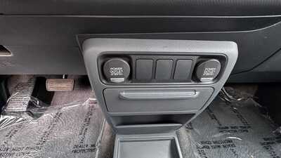 2008 Honda Ridgeline, $9290. Photo 5