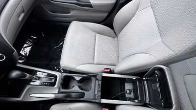 2014 Honda Civic, $11490. Photo 6