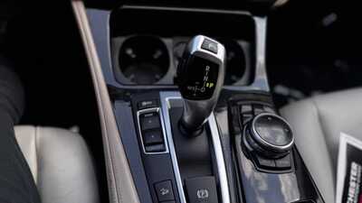 2014 BMW 5 Series, $12990. Photo 5