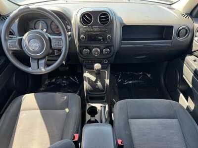 2016 Jeep Patriot, $5590. Photo 10