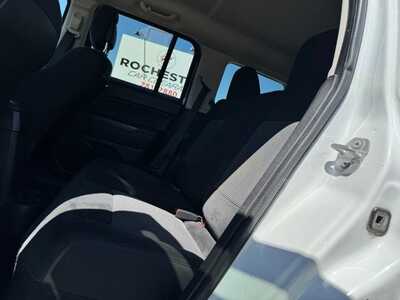 2016 Jeep Patriot, $5590. Photo 6