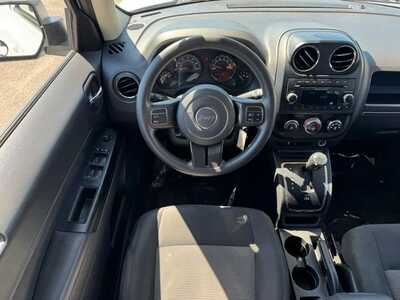 2016 Jeep Patriot, $5590. Photo 8
