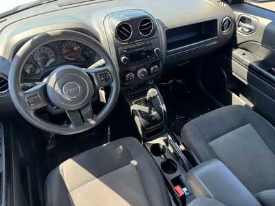 2016 Jeep Patriot, $5590. Photo 9
