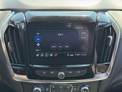 2021 Chevrolet Traverse, $16599. Photo 3