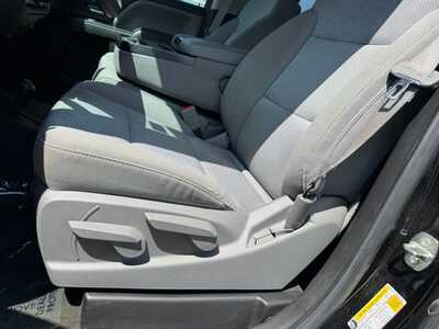 2015 Chevrolet 1500 Ext Cab, $15899. Photo 6