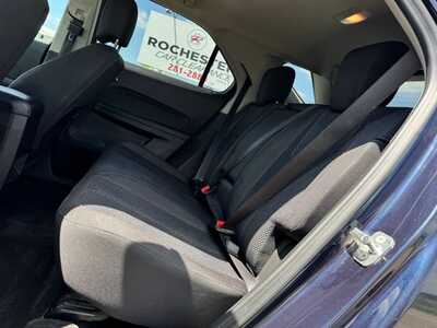2017 Chevrolet Equinox, $8690. Photo 7