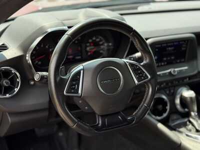 2021 Chevrolet Camaro, $18990. Photo 10