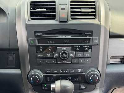 2011 Honda CR-V, $12300. Photo 6