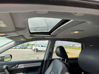 2011 Honda CR-V, $12300. Photo 9