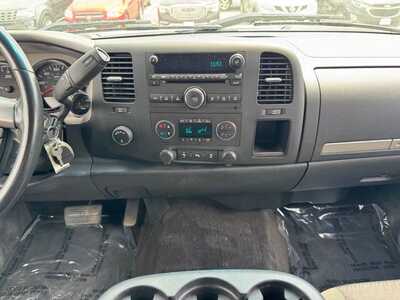 2013 Chevrolet 1500 Ext Cab, $13549. Photo 2