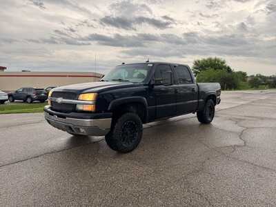 2005 Chevrolet 1500 Crew Cab, $4990. Photo 10