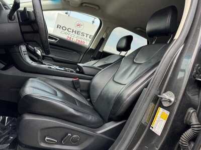 2016 Ford Edge, $8990. Photo 5