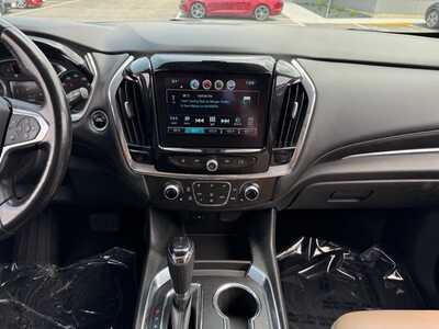 2018 Chevrolet Traverse, $14490. Photo 2
