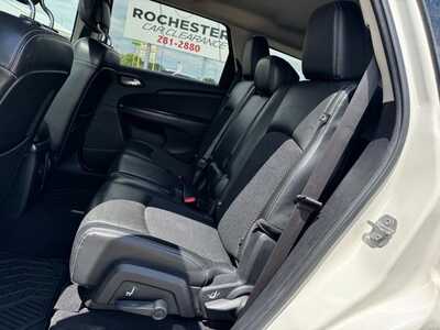2020 Dodge Journey, $11990. Photo 8