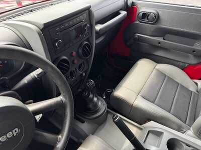 2009 Jeep Wrangler, $11990. Photo 11